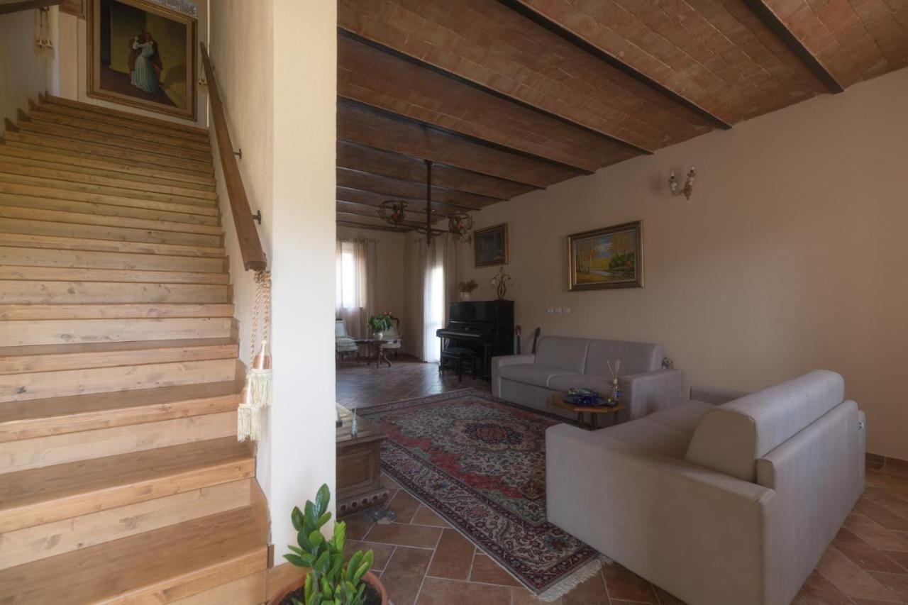 Bed and Breakfast La Casa Rossa Coiano Exterior foto