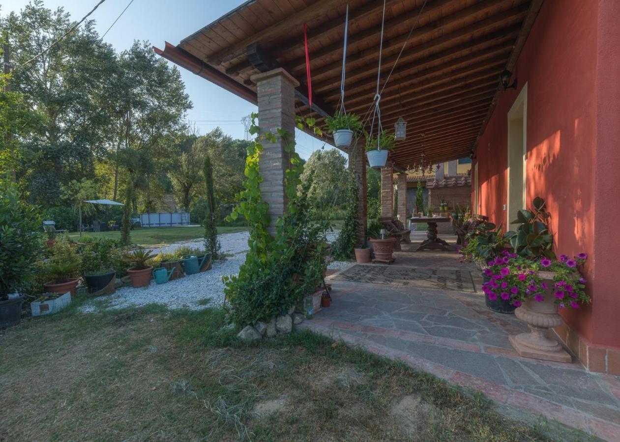 Bed and Breakfast La Casa Rossa Coiano Exterior foto