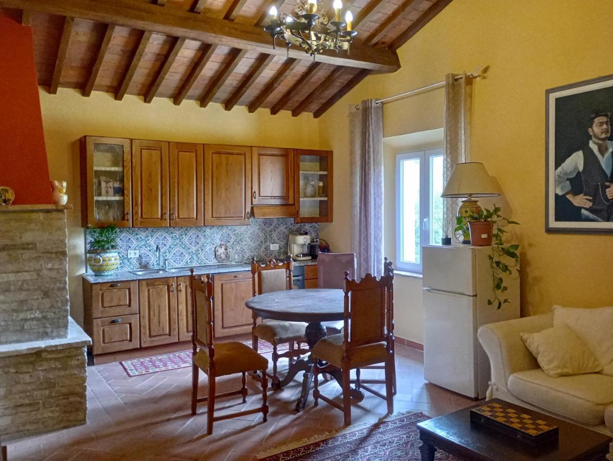 Bed and Breakfast La Casa Rossa Coiano Exterior foto